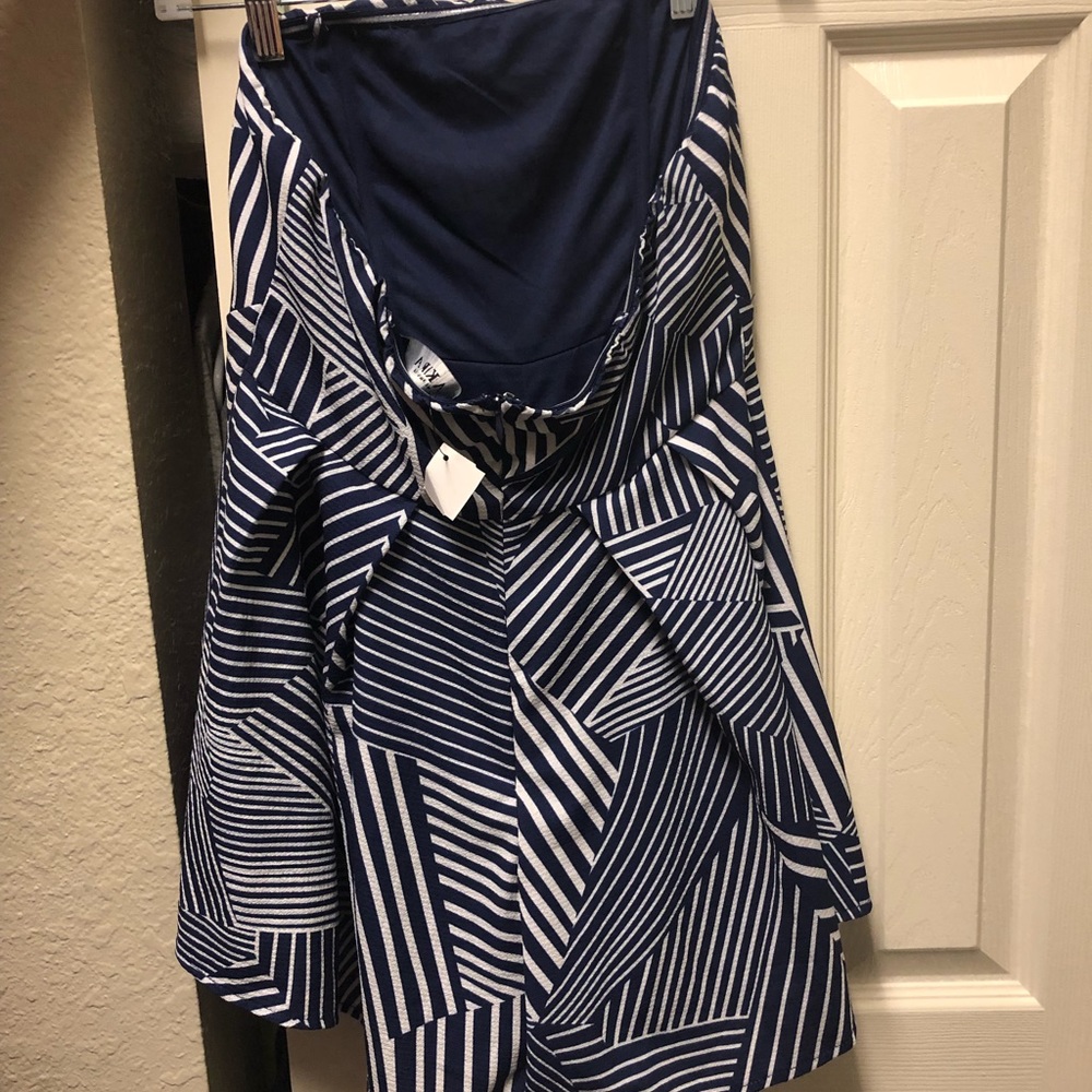 Romper - Picture 2 of 2
